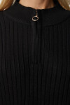 Kadın Siyah Dik Yaka Fermuar Detaylı Fitilli Triko Elbise